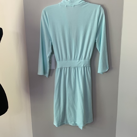 Women’s wrap robe mint color size medium EUC Target brand - Picture 4 of 6